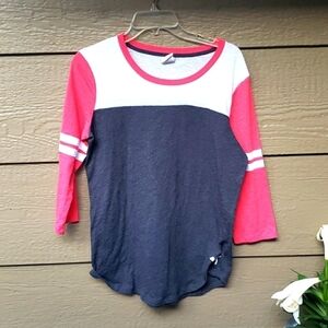 PINK VS Pink Gray White Tee M stripe sleeve